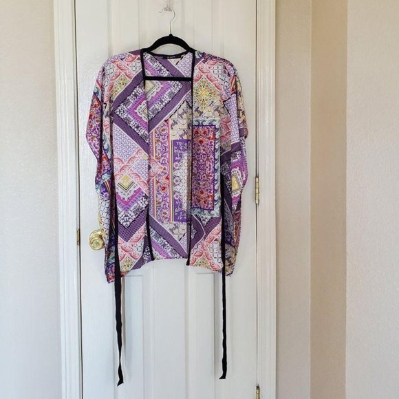 on twelfth Tops - On Twelfth Women Kimono sz S